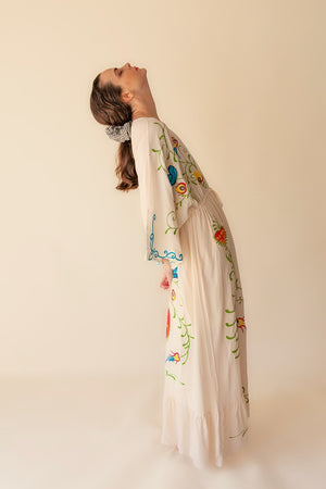 MAXI EMBROIDERED DRESS