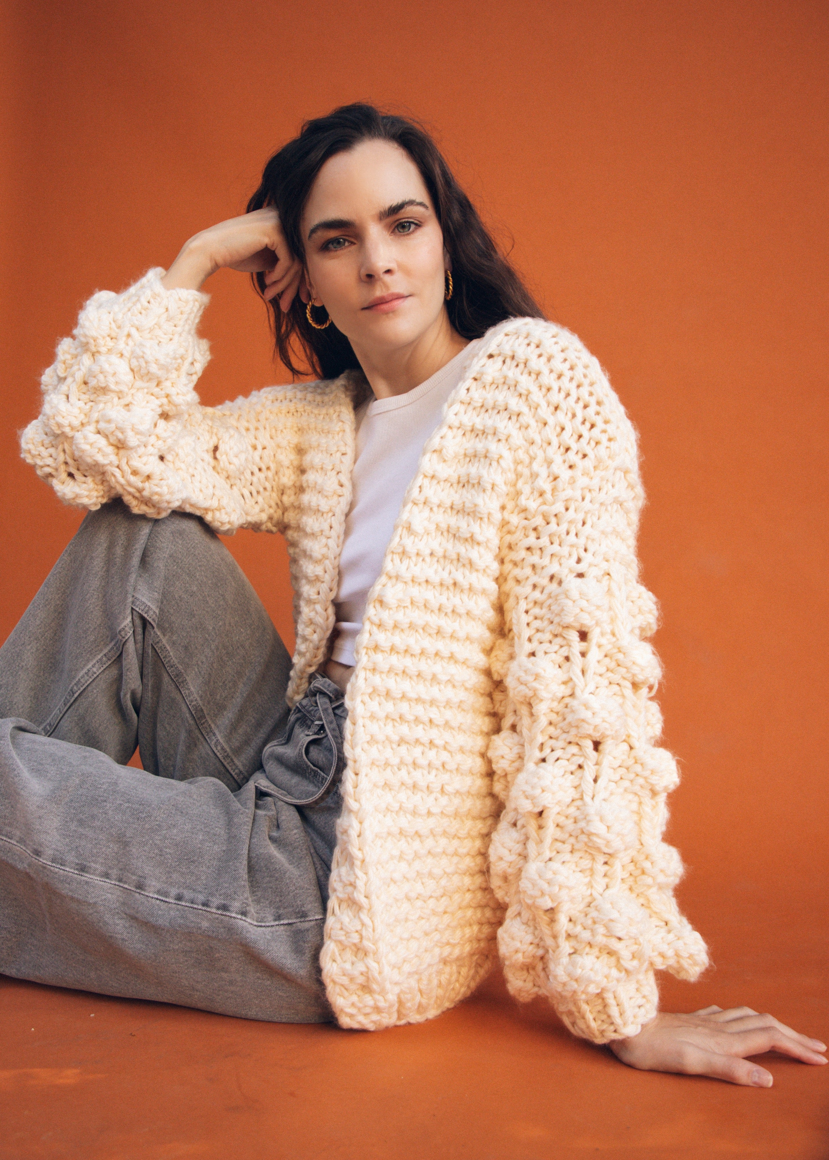 SUPER CHUNKY CARDIGAN WITH POPCORN SLEEVES - CREAM