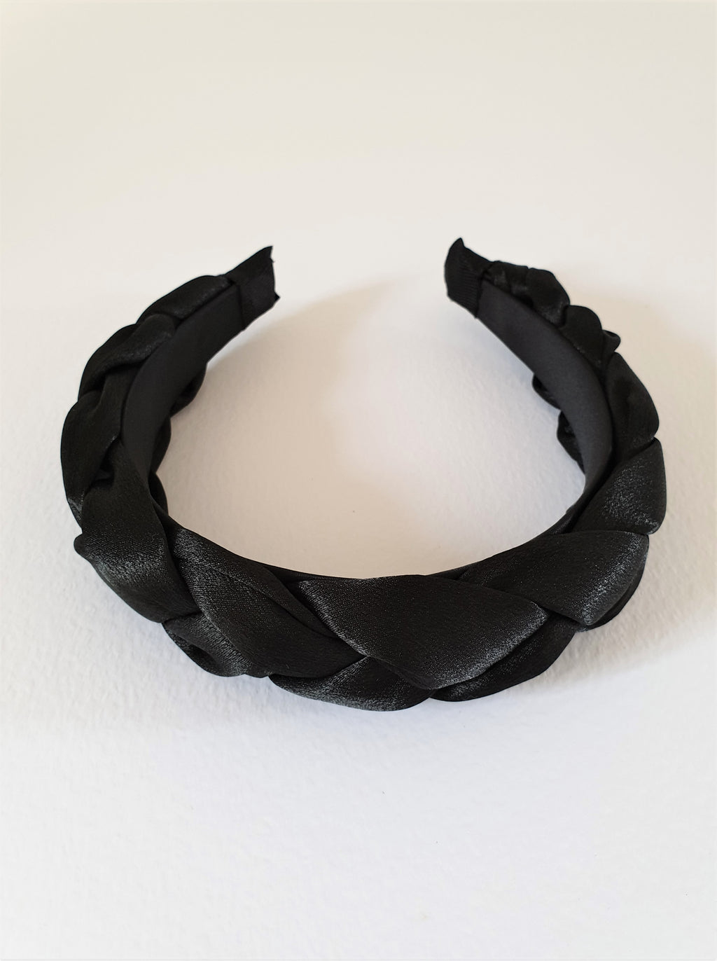 SATIN PADDED BAND - BLACK