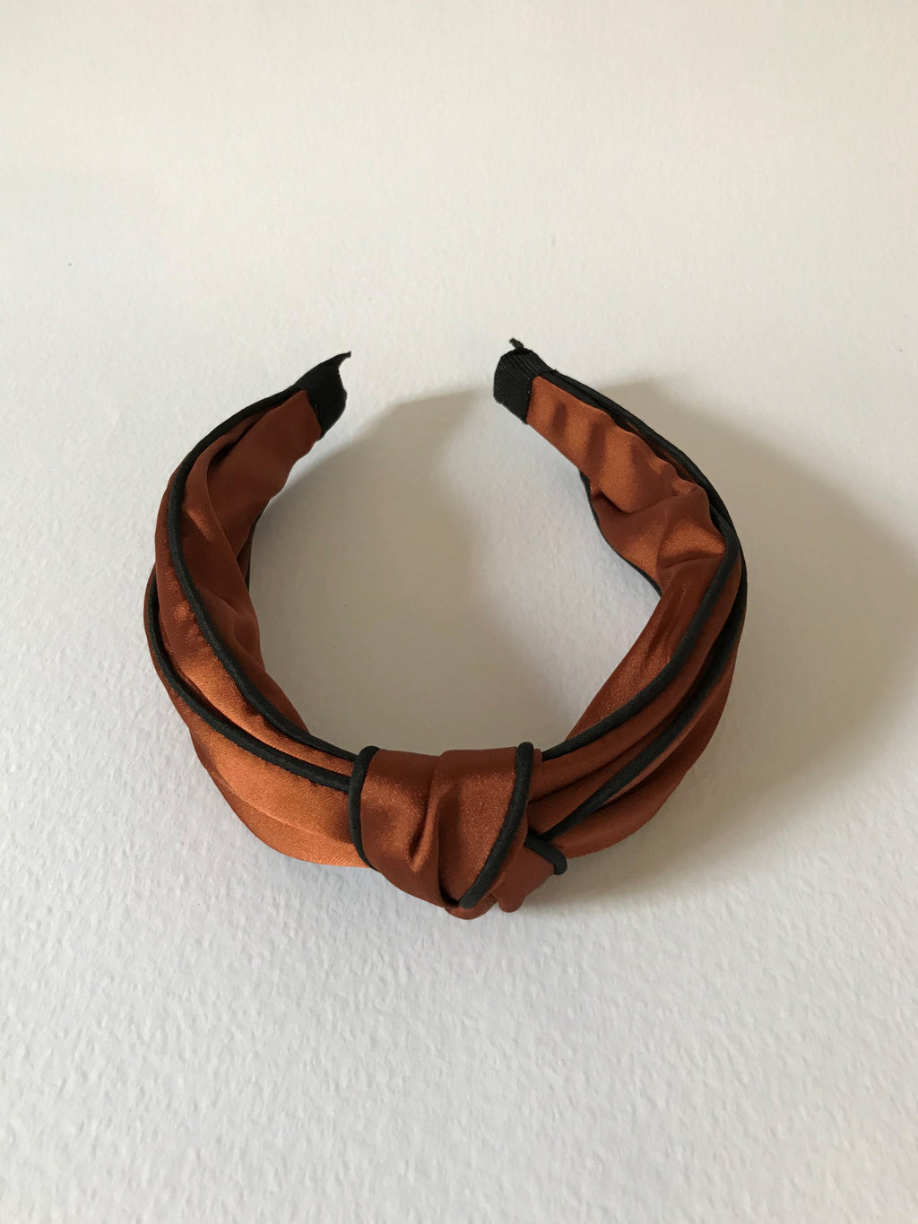 SATIN KNOT ALICE BAND - RUST