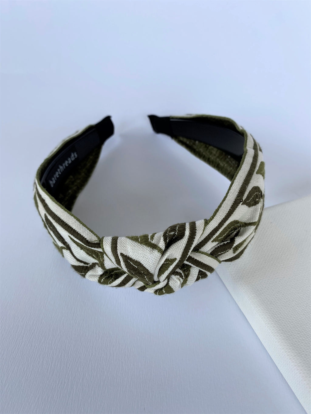 THE FERN EMBROIDERED BAND