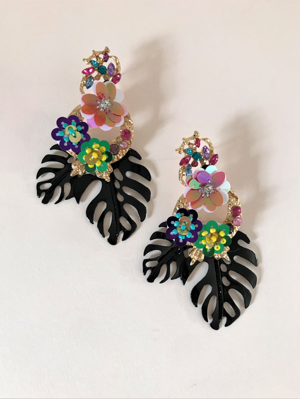 THE TROPICANA EARRINGS - BLACK